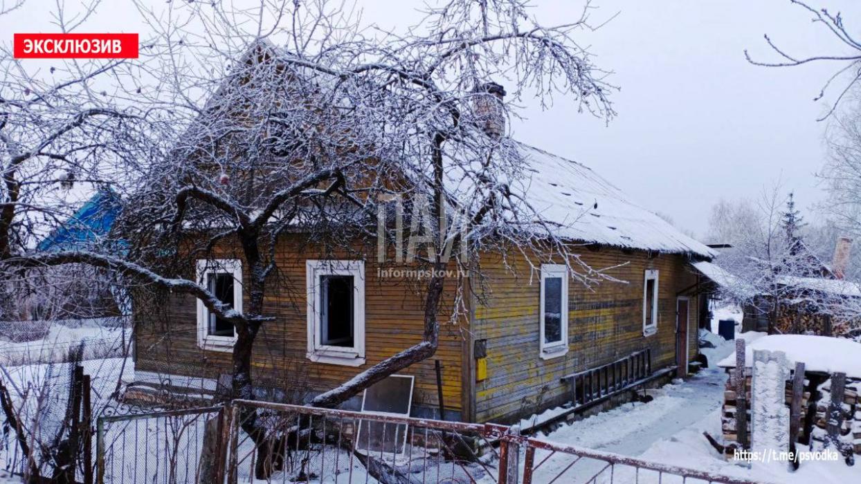 Пожарные спасли жилой дом в Стругах Красных