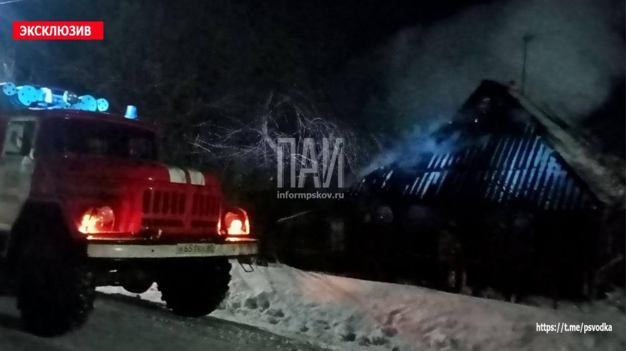 Жилой дом загорелся в Локне