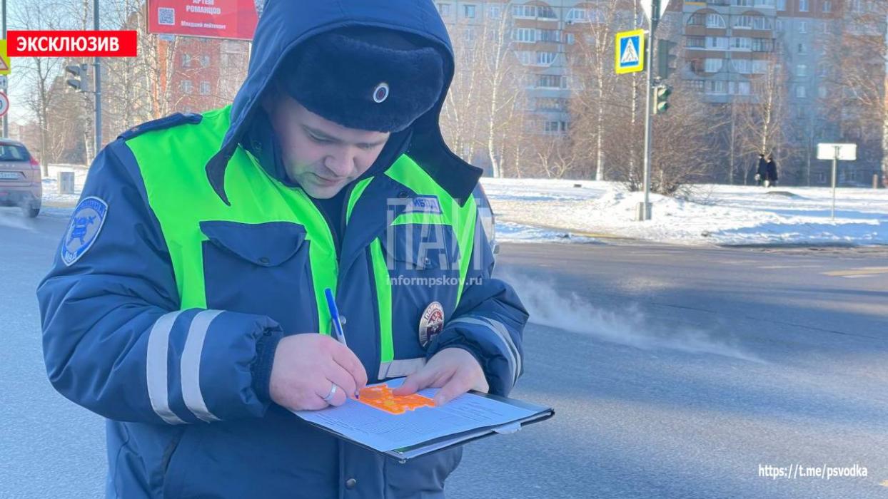 Пенсионерка госпитализирована в результате наезда автомобиля в Пскове