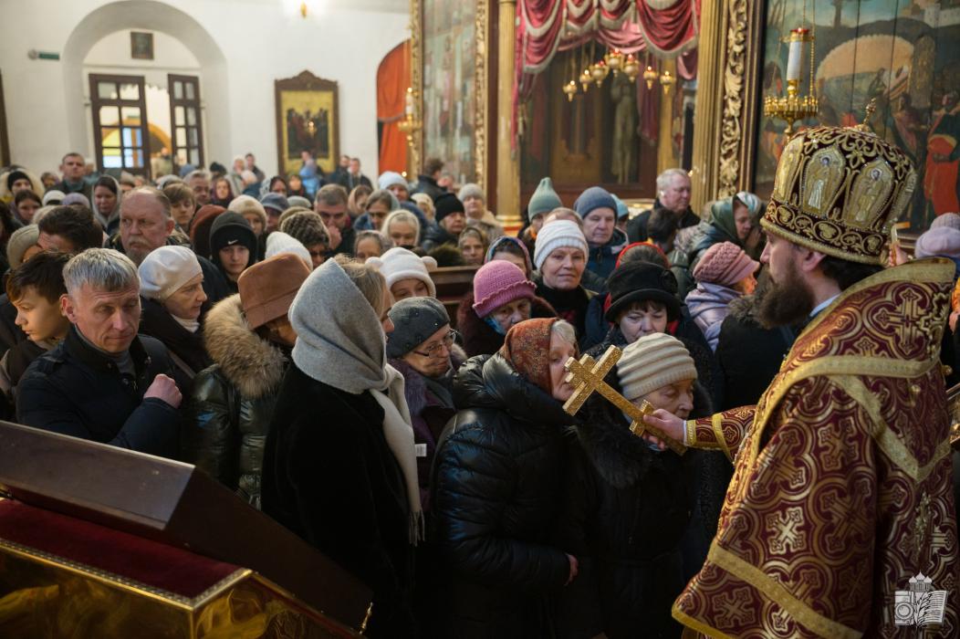 Митрополит Арсений возглавил богослужение в день празднования Собора новомучеников в Пскове