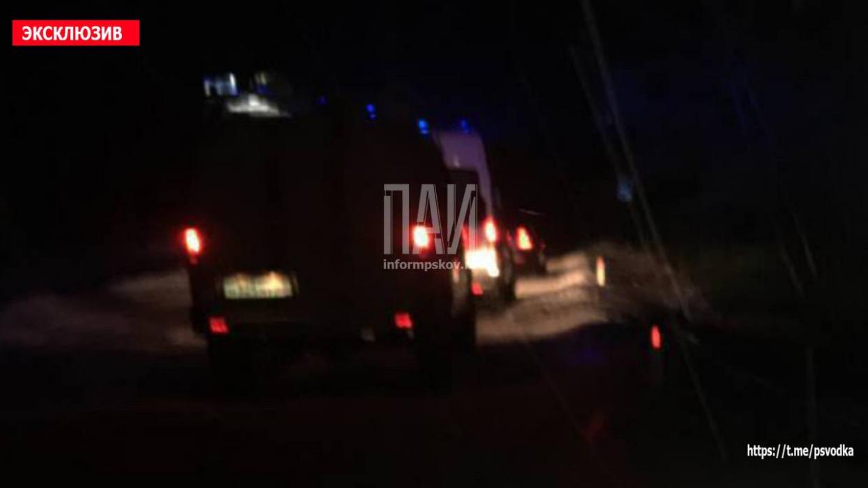 Водитель устроил ДТП в Псковском районе и скрылся с места происшествия
