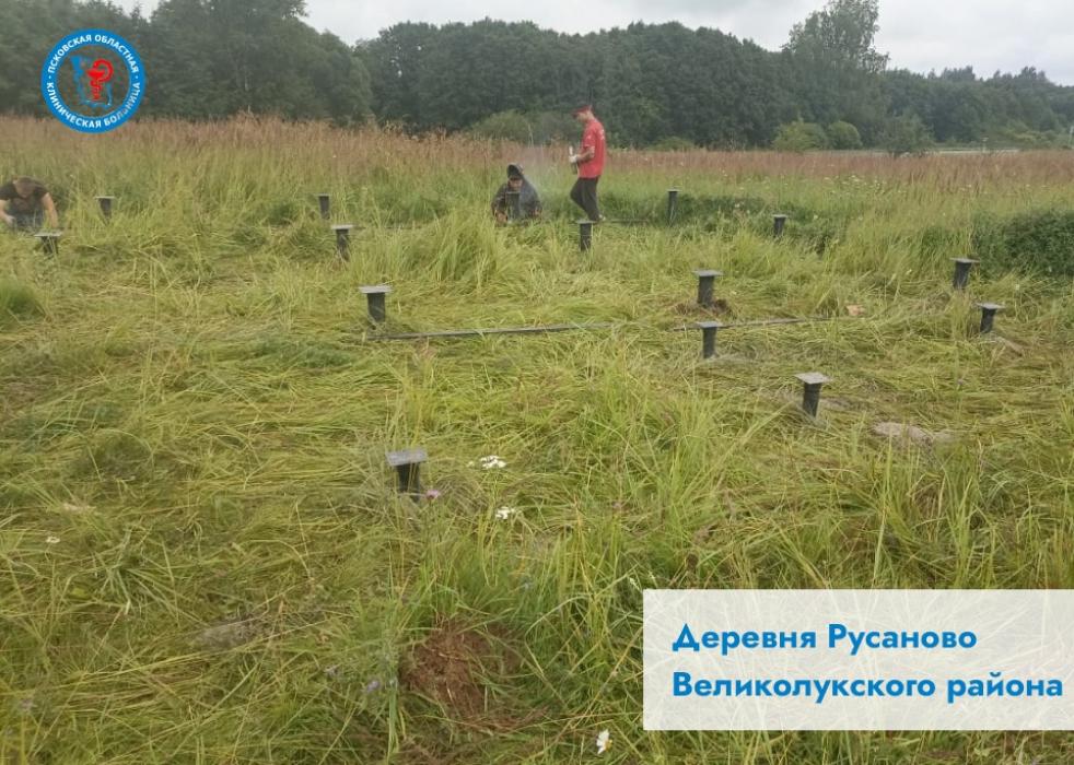 Четыре новых ФАПа возводят в деревнях Псковской области