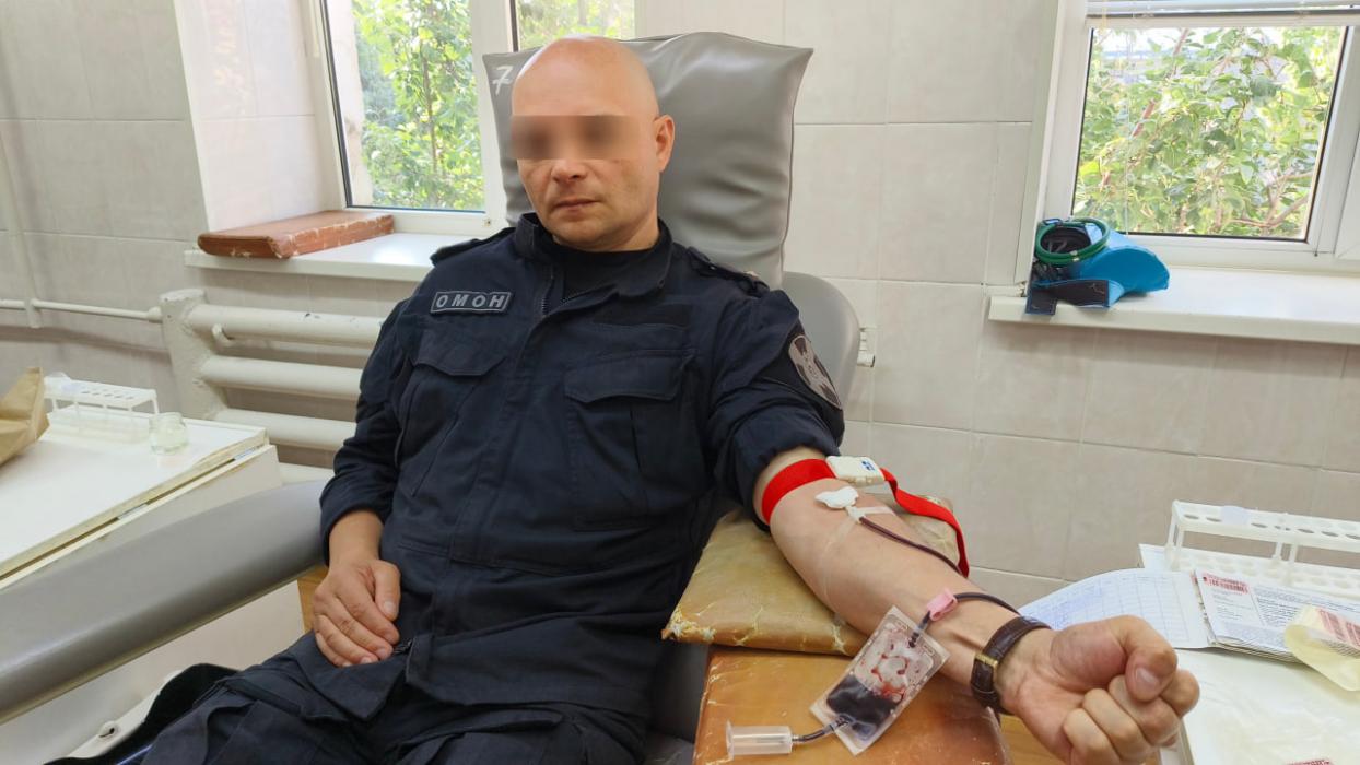 Псковские росгвардейцы приняли участие в ведомственной акции «От сердца к сердцу»