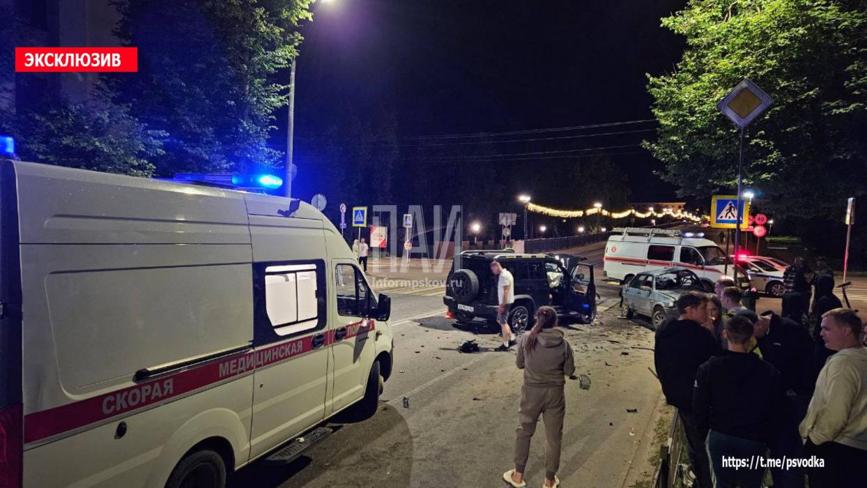 Один человек погиб и пять пострадали в ДТП в Великих Луках 