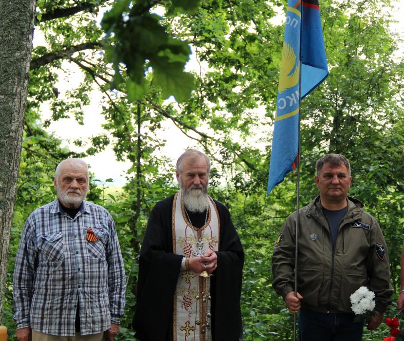 Траурный митинг в Пыталовском округе 