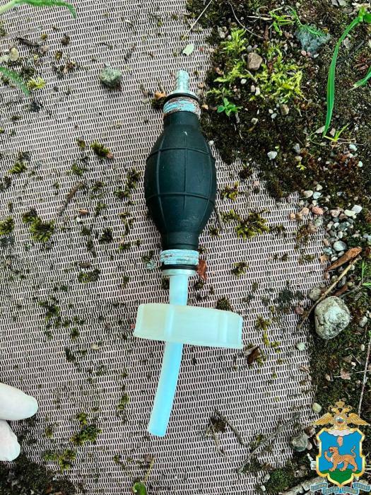 Псковские полицейские ликвидировали нарколабораторию по производству синтетики
