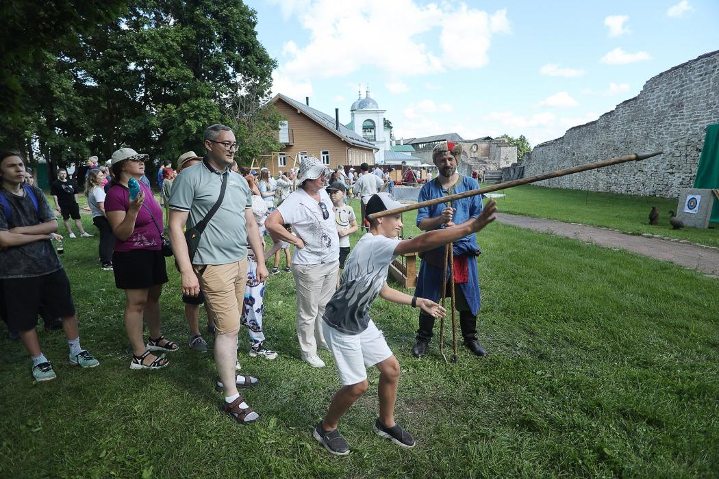«Железный град» в Изборске