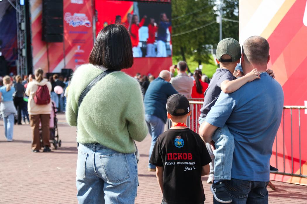В Пскове проходит фестиваль «Русское лето. ZaРоссию»