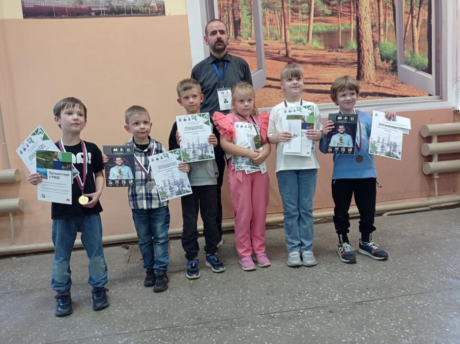 Подведены итоги первенства Псковской области по классическим шахматам 