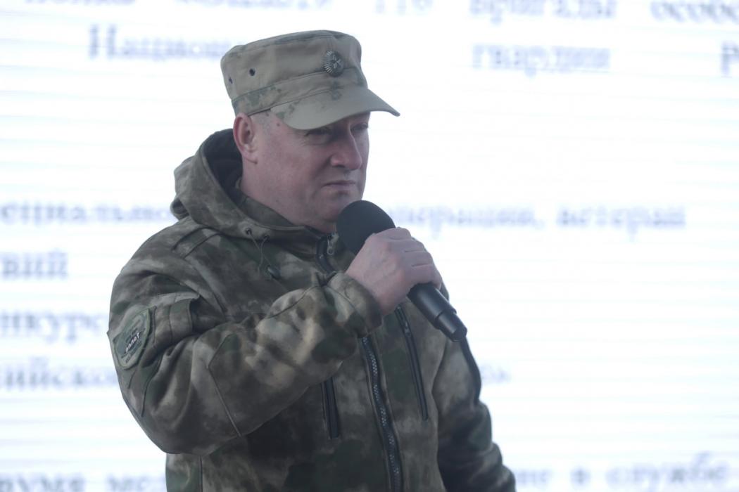 Откровенный разговор о воссоединении Донбасса и Новороссии с Россией прошёл в псковском парклете «Эфир»
