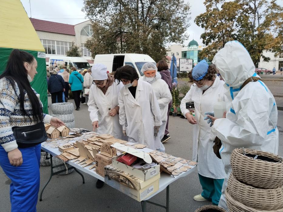 Ярмарка в Стругах Красных