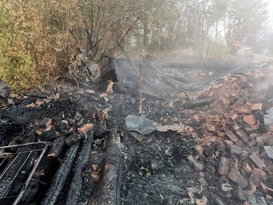 Место пожара в деревне Китово Себежского района