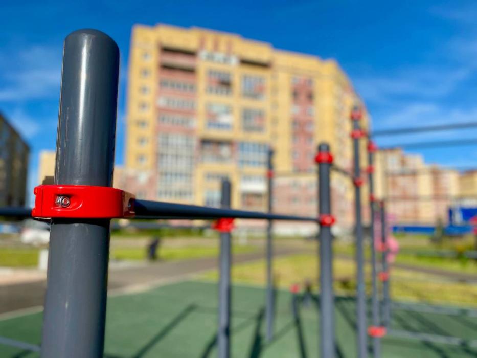 Основной этап благоустройства сквера в районе улиц Звёздной и Юности завершился в Пскове