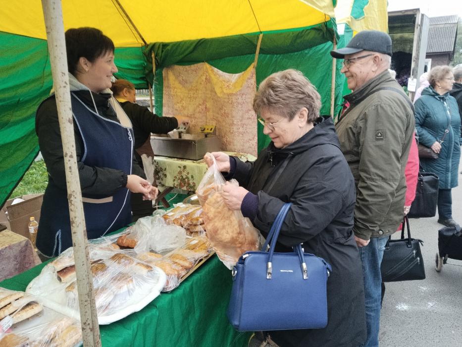 Ярмарка в Стругах Красных