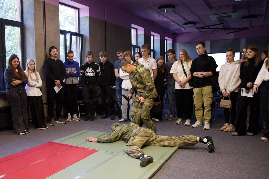 Военно-патриотический фестиваль профессий «На защите Псковских рубежей»