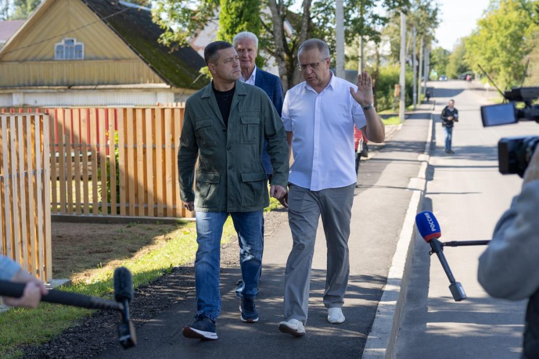 Рабочая поездка Михаила Ведерникова в Пустошкинский и Себежский округа