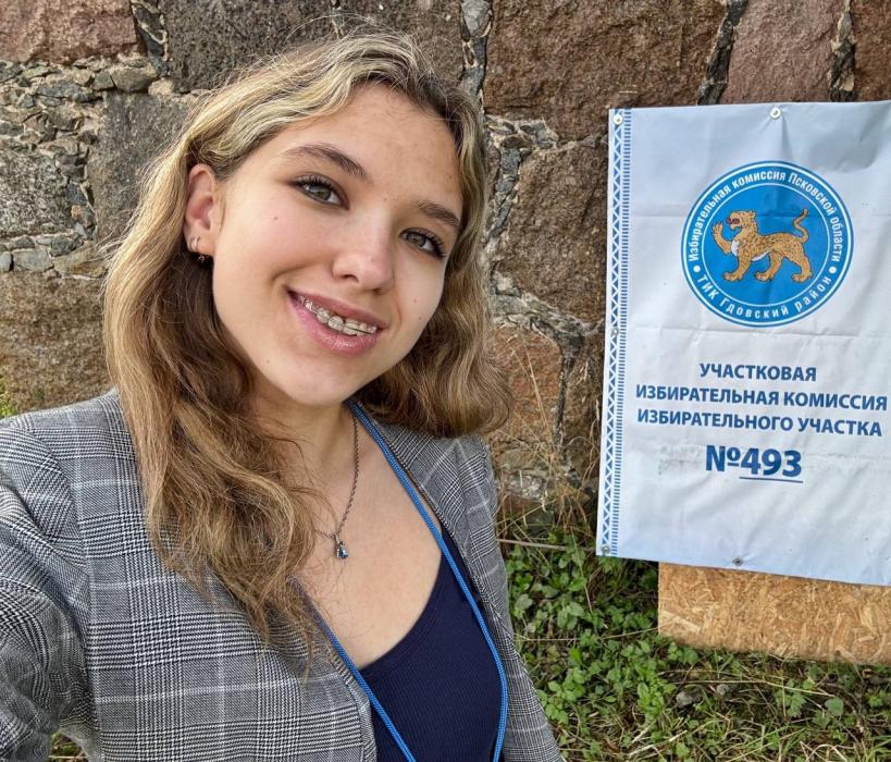 Наблюдатели и первые избиратели
