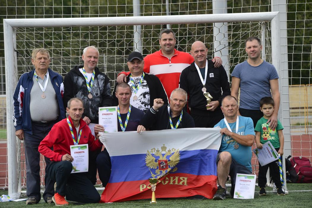 Подведены итоги чемпионата Псковской области по мини-футболу среди ветеранов 