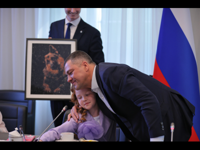 Михаил Ведерников встретился с победителями акции «Губернаторский дневник»