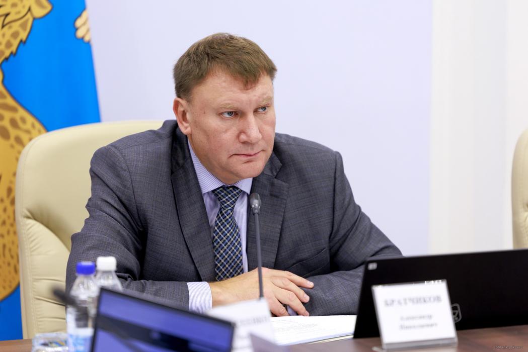 Размер взноса на капремонт и стоимость патента для трудовых мигрантов обсудил бюджетный комитет