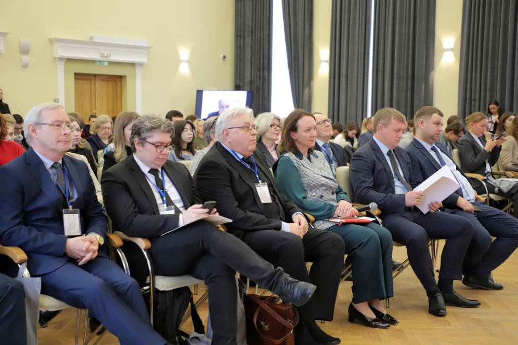 Форум «Интеграционные и дезинтеграционные процессы на постсоветском пространстве: историко-политическое измерение»
