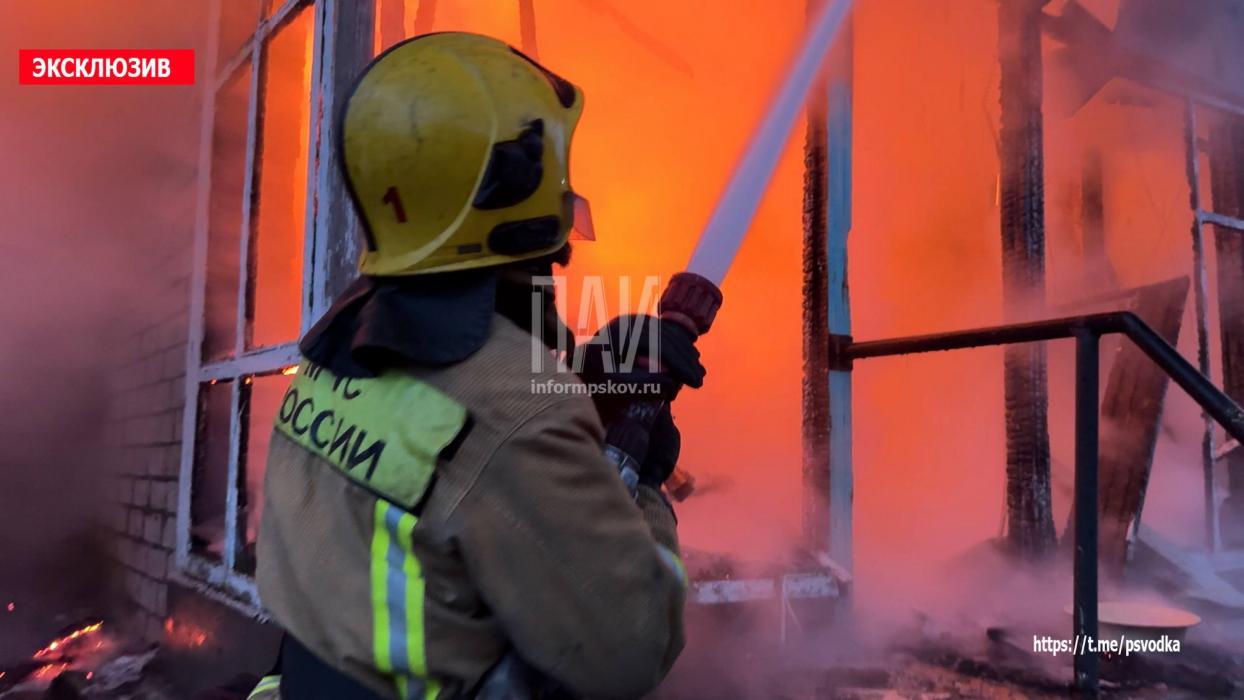 Пожар в Псковском районе 