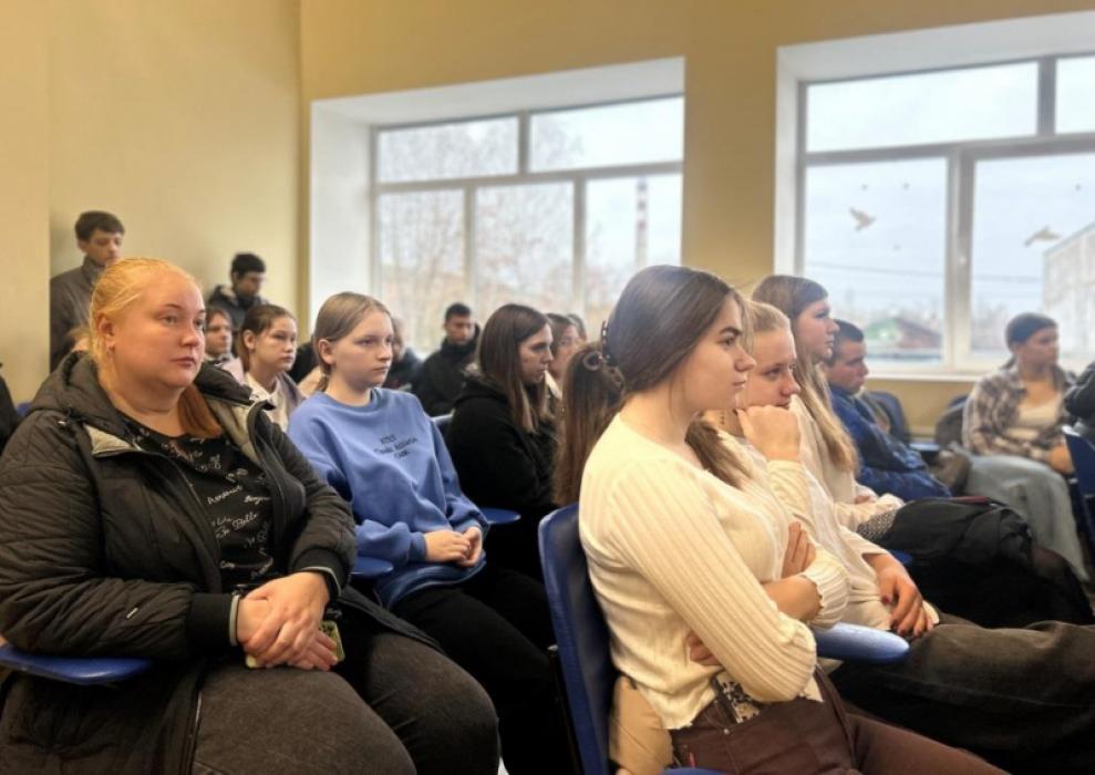 Лекция для первокурсников Великолукского политехнического колледжа