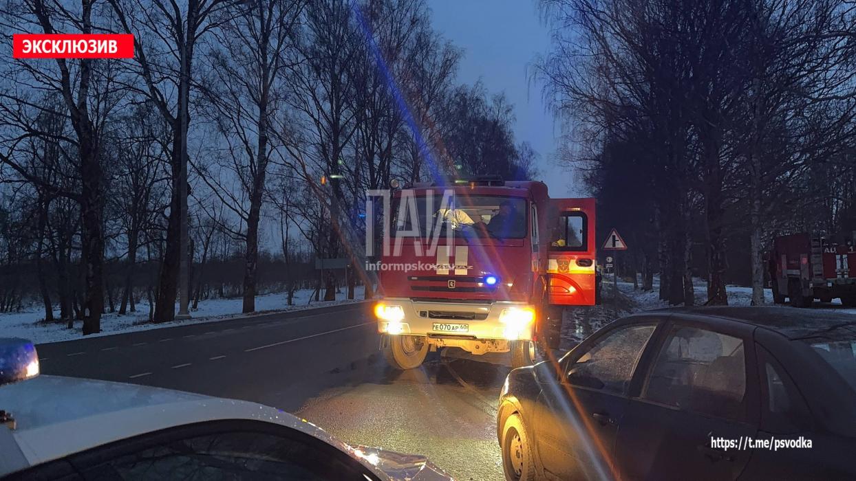 Возгорание внедорожника