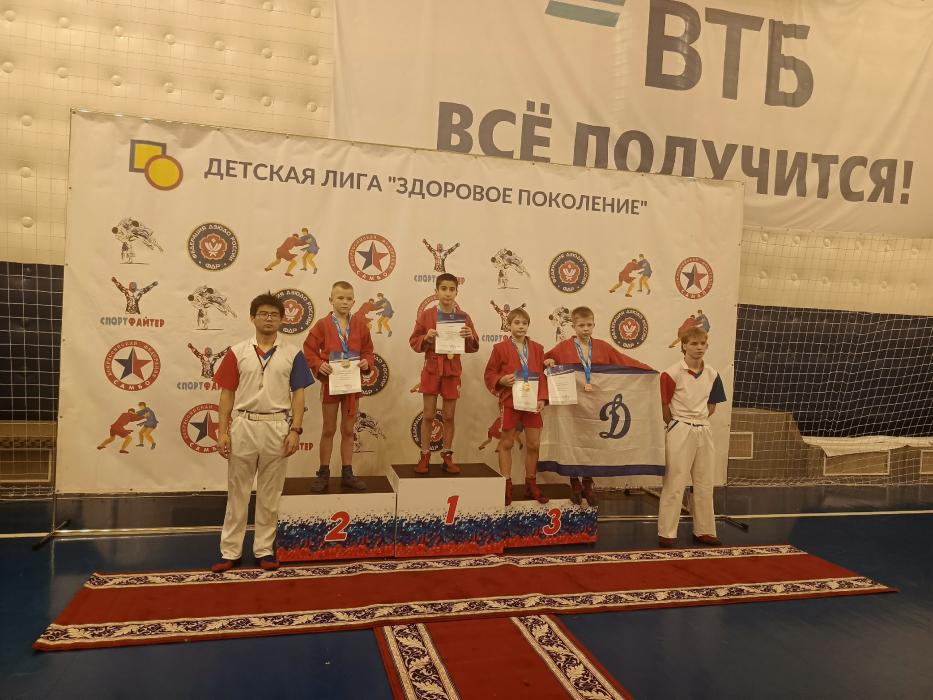 Псковские динамовцы выиграли медали этапа Детской лиги самбо в Ленинградской области 