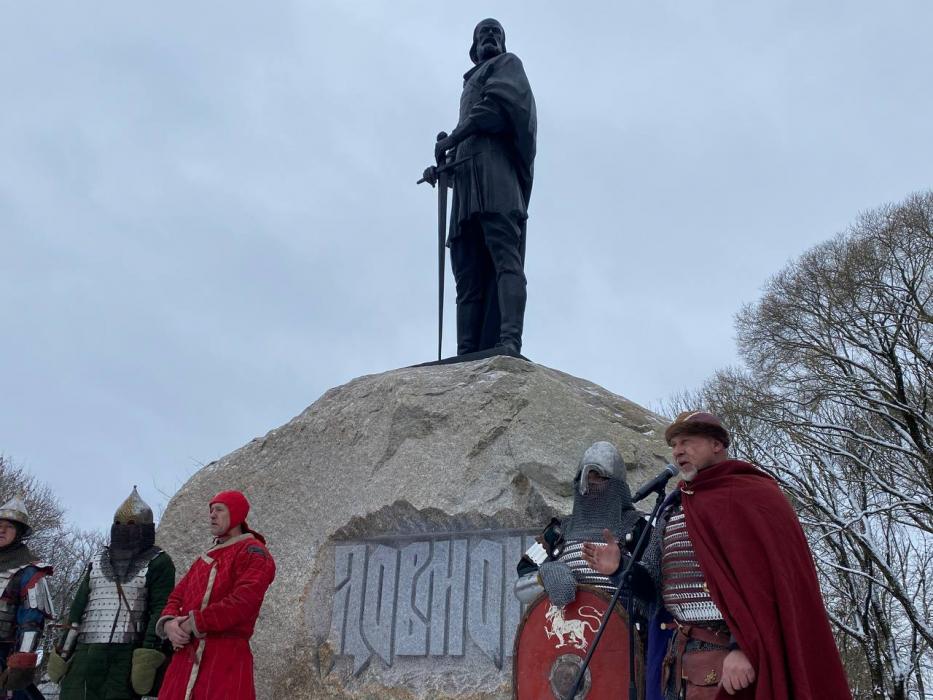 Торжественное открытие памятника князю Довмонту