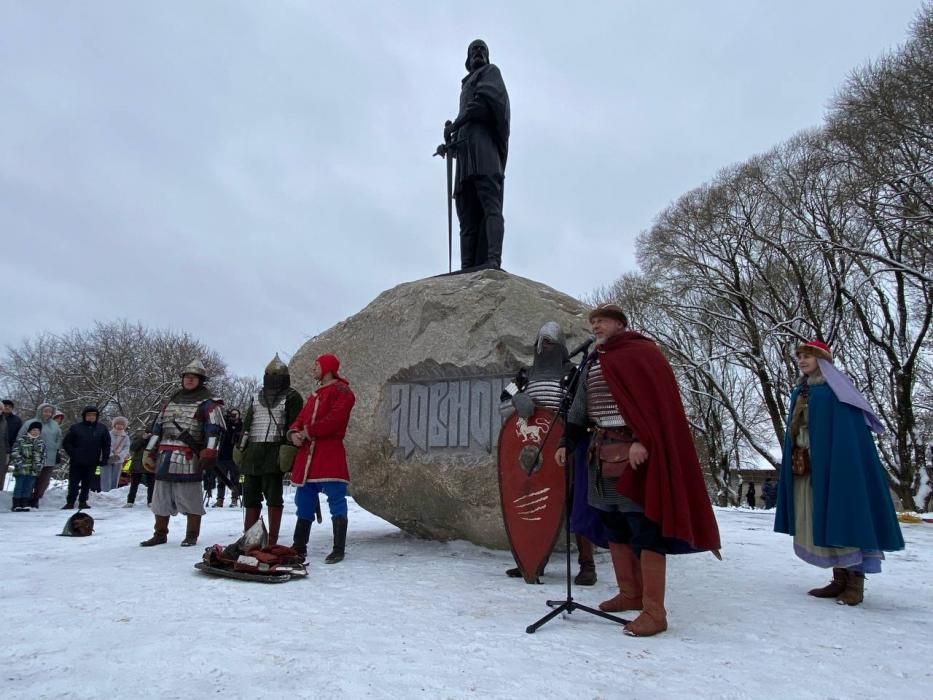 Торжественное открытие памятника князю Довмонту