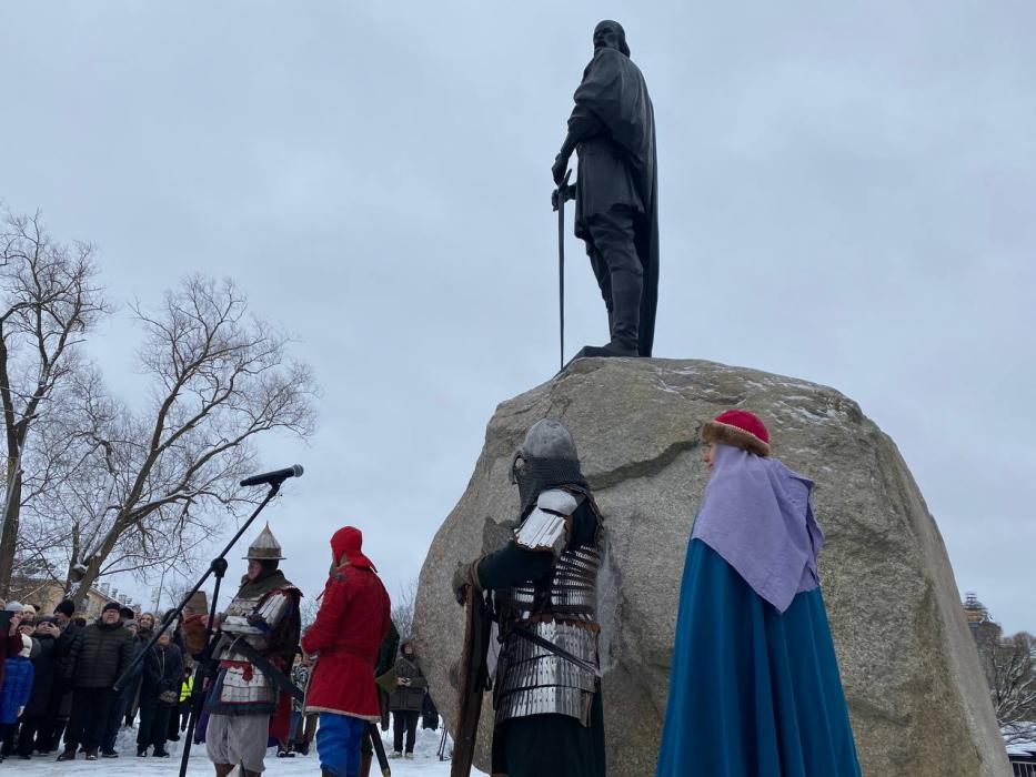 Торжественное открытие памятника князю Довмонту