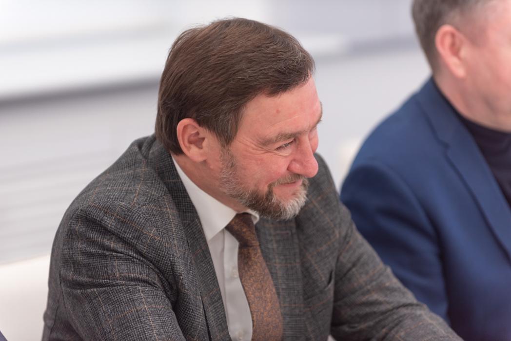 О поддержке импатриантов поговорили на круглом столе в медиацентре ПАИ