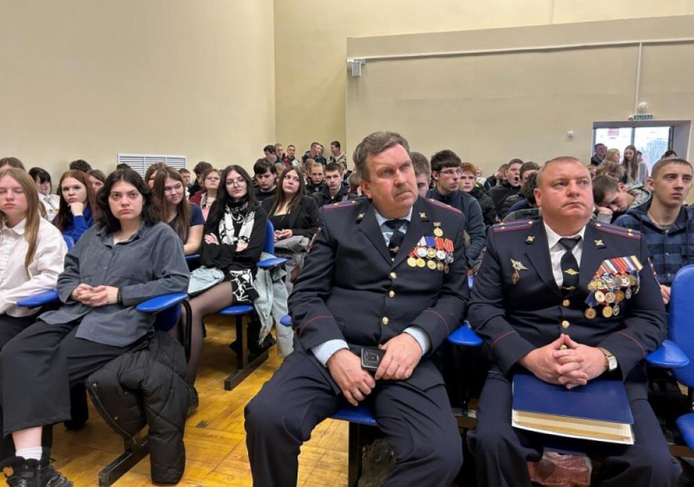 Лекция для первокурсников Великолукского политехнического колледжа