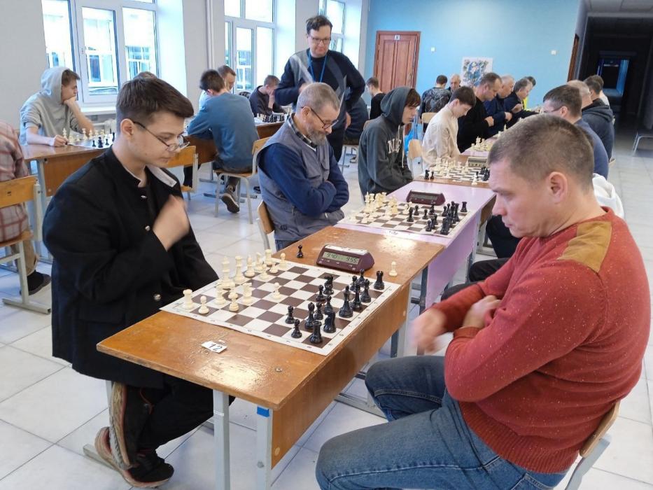 ​В Опочке прошёл чемпионат Псковской области по быстрым шахматам имени Александра Петрова