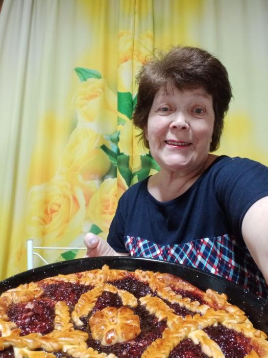 Пирог как символ единства: как Псковская область поддержала всероссийский флешмоб ко Дню народного единства