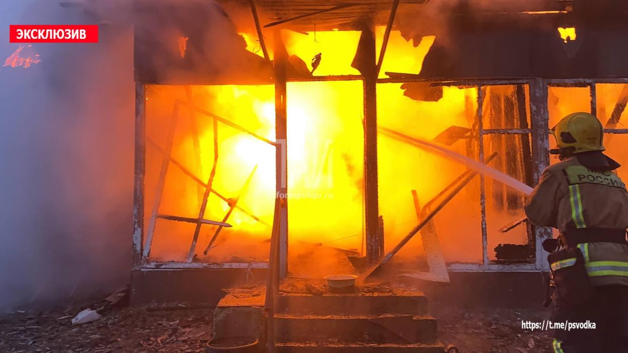 Пожар в Псковском районе 