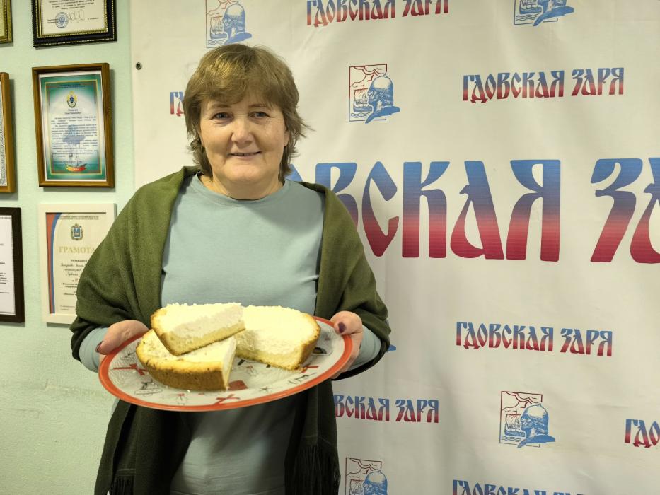 Пирог как символ единства: как Псковская область поддержала всероссийский флешмоб ко Дню народного единства