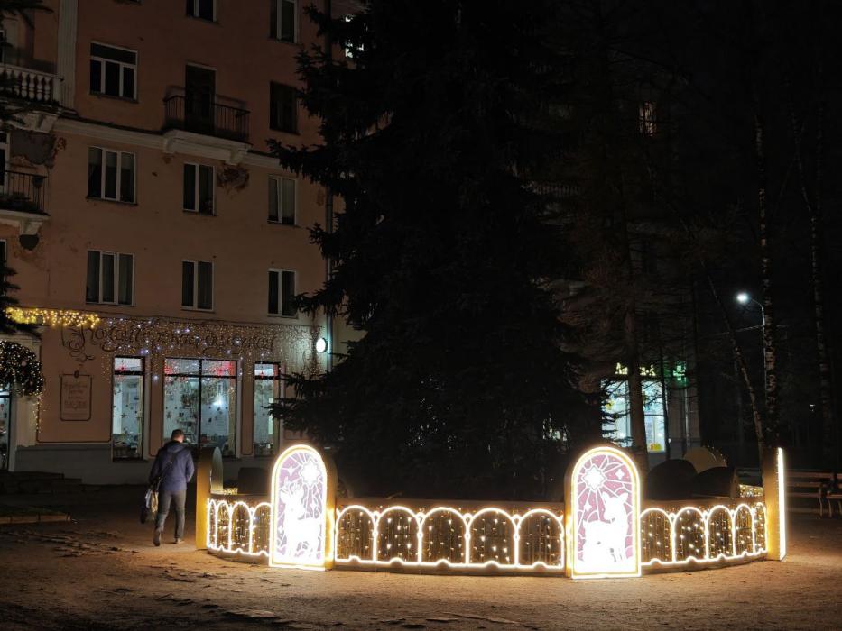 Новое украшение на улице Советской в Пскове