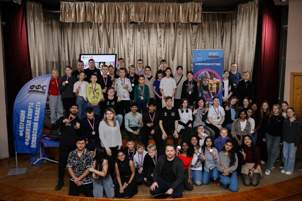 Школьный фестиваль «КиберЕдинство» завершился в Печорах