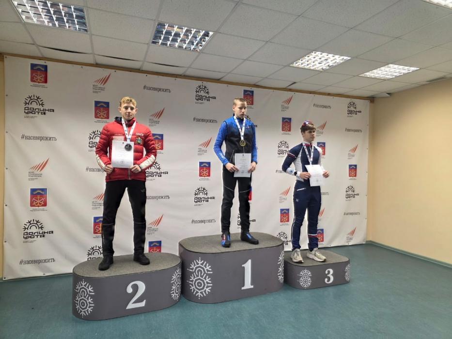 Псковские биатлонисты выиграли медали на первых стартах сезона в Мурманске 
