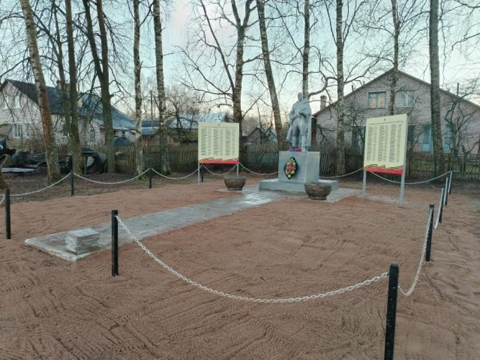ТОС Новоржевского района благоустроили четыре памятных места