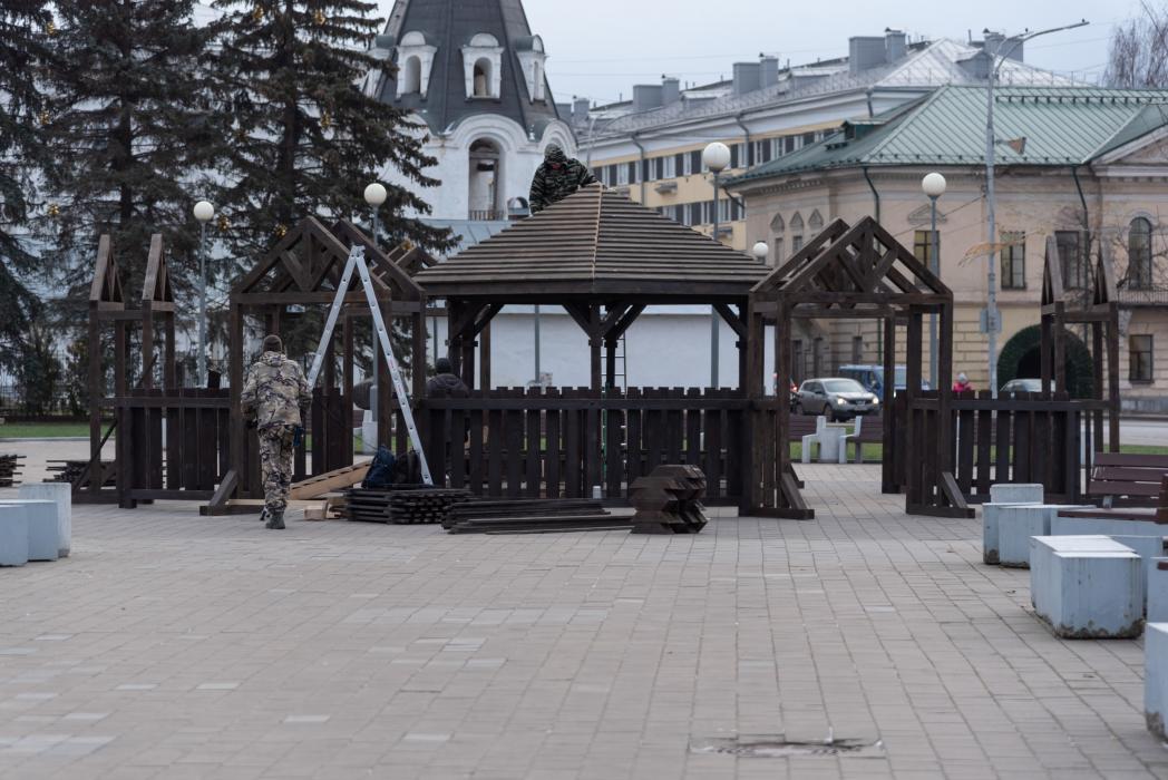 Рождественский вертеп в центре Пскова