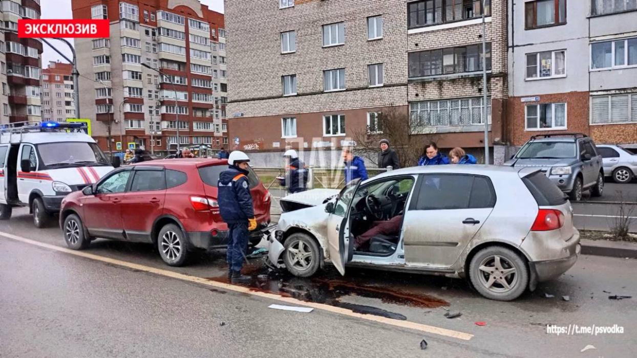 Гражданин Белоруссии умер во время поездки по Пскову 