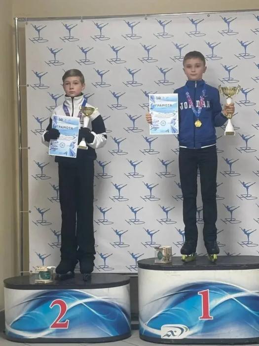 Псковские фигуристки выиграли пять медалей региональных соревнований в Великом Новгороде 