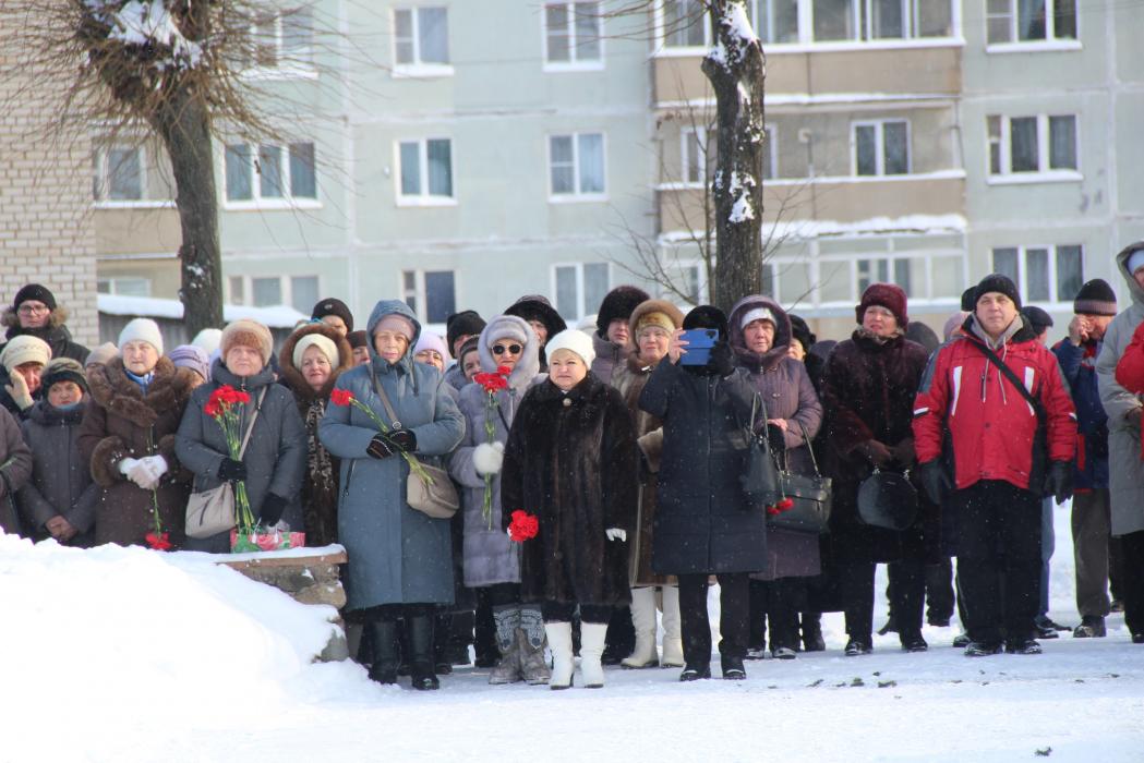 Память павших в годы войны почтили в Новосокольническом и Усвятском районах