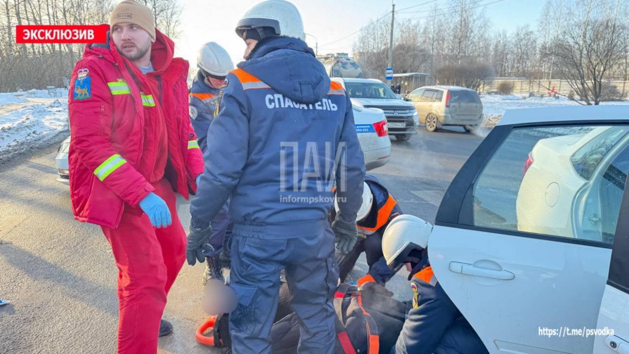 ДТП с пострадавшими в Пскове 