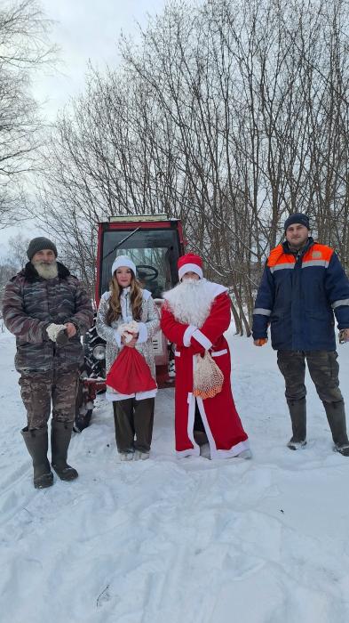 В одной из деревень Псковской области прошла новогодняя акция 
