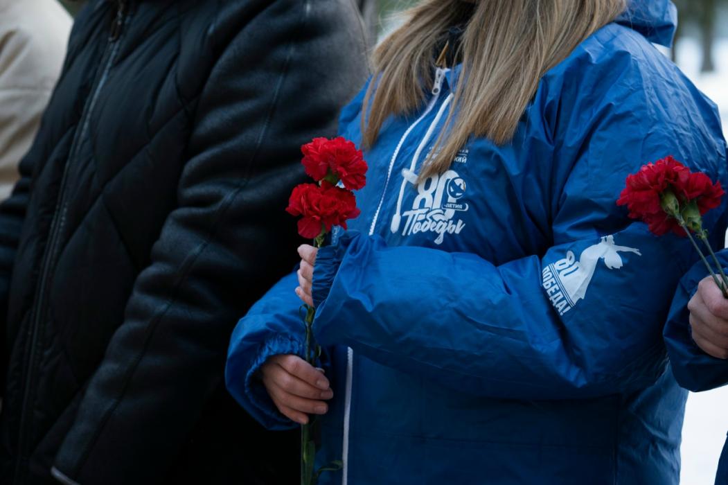 Псковская молодёжь почтила память героев блокадного Ленинграда
