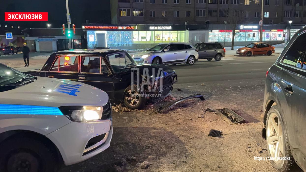 ДТП на Рижском проспекте в Пскове